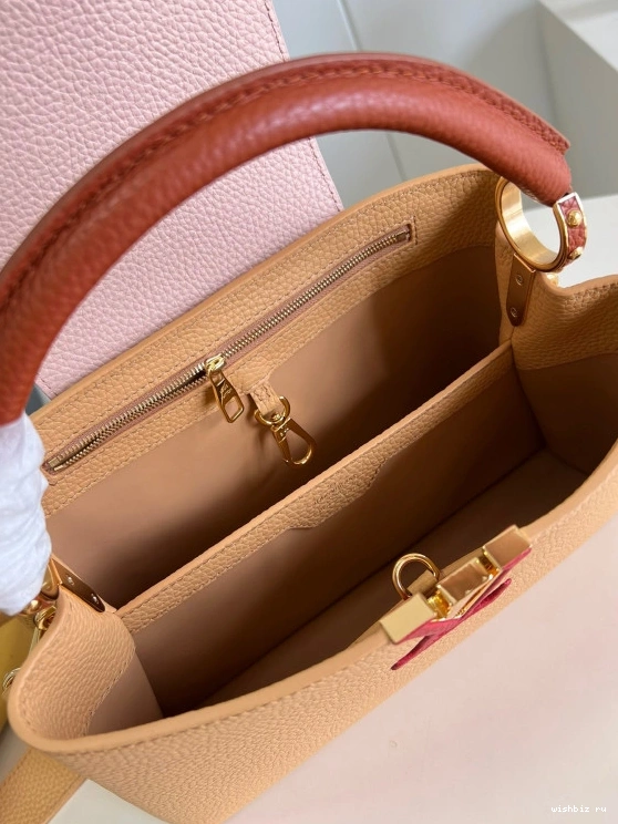 WIS CAPUCINES VUITTON MM LOUIS 0719